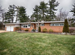 116 Appletree Dr, Beaver, PA 15009