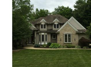 11589 Gate Post Ln, Chardon, OH 44024