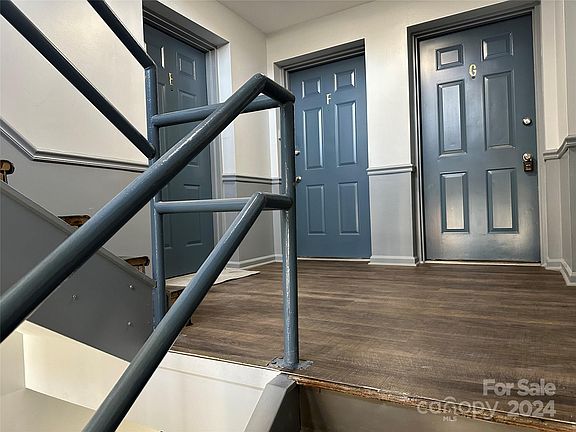 4th image of 9530 Shannon Green Dr APT E