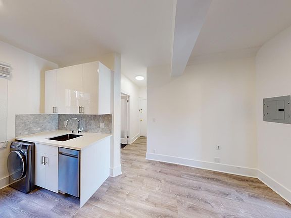 5th image of 675 Ofarrell St APT 19