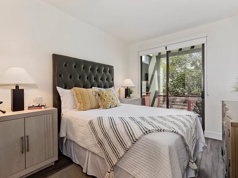 Revello -Bedroom