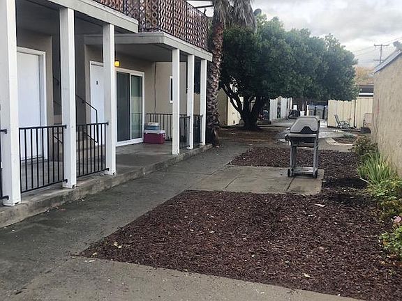 2nd image of 1795 Bradford Way APT A