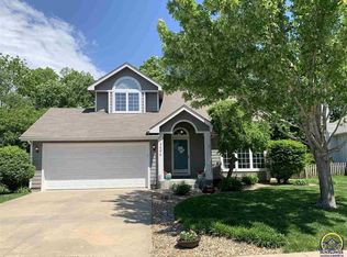 5694 SW 33rd Ter, Topeka, KS 66614