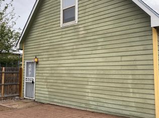 417 Walter St SE #1/2, Albuquerque, NM 87102