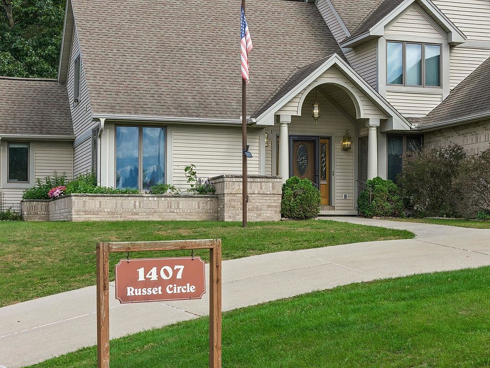 1st image of 1407 Russet Cir