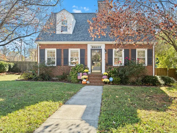 2404 Windsor Ave SW, Roanoke, VA 24015