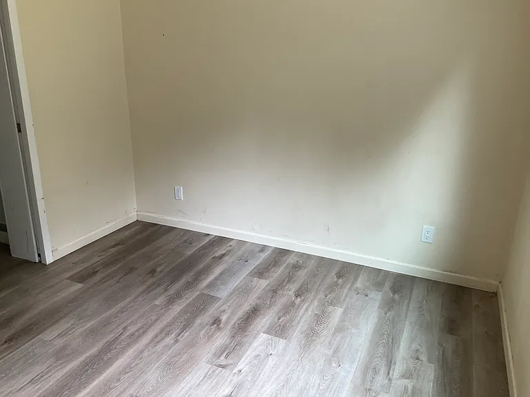 3911 E Alsea Hwy — Photo 8