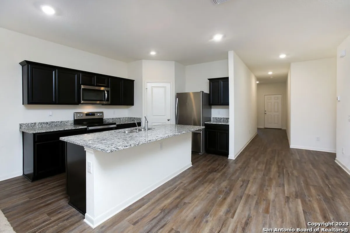 Building Photo - 12530 Larissa