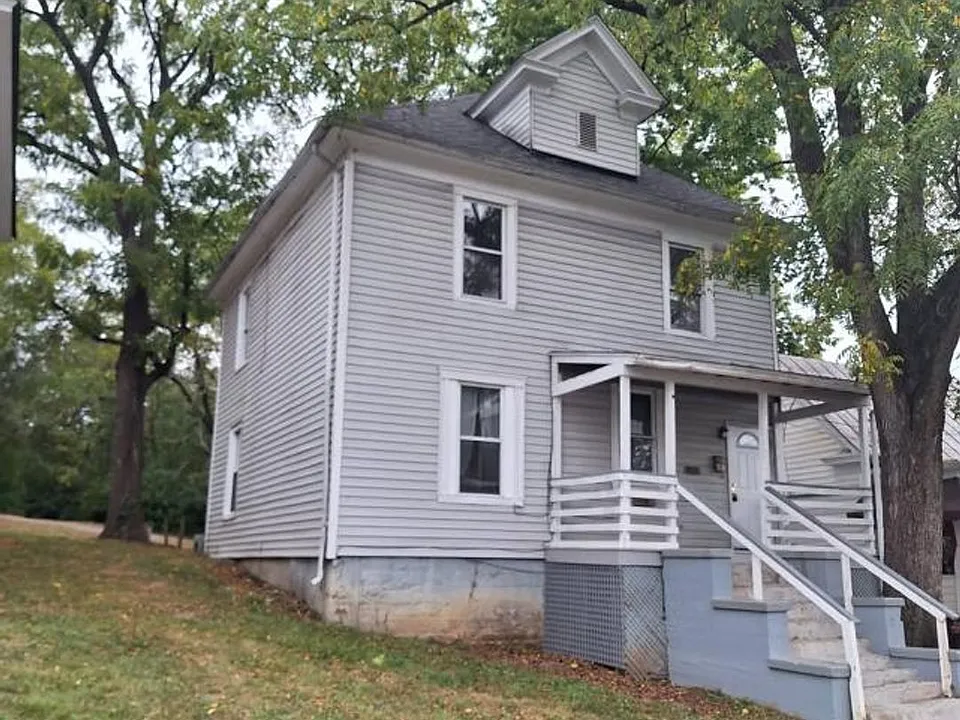 515 Albemarle Ave SE