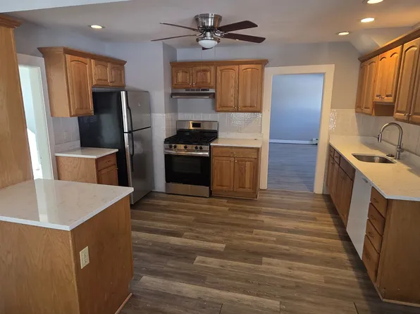 157 Hamilton St #D, Saugus, MA 01906