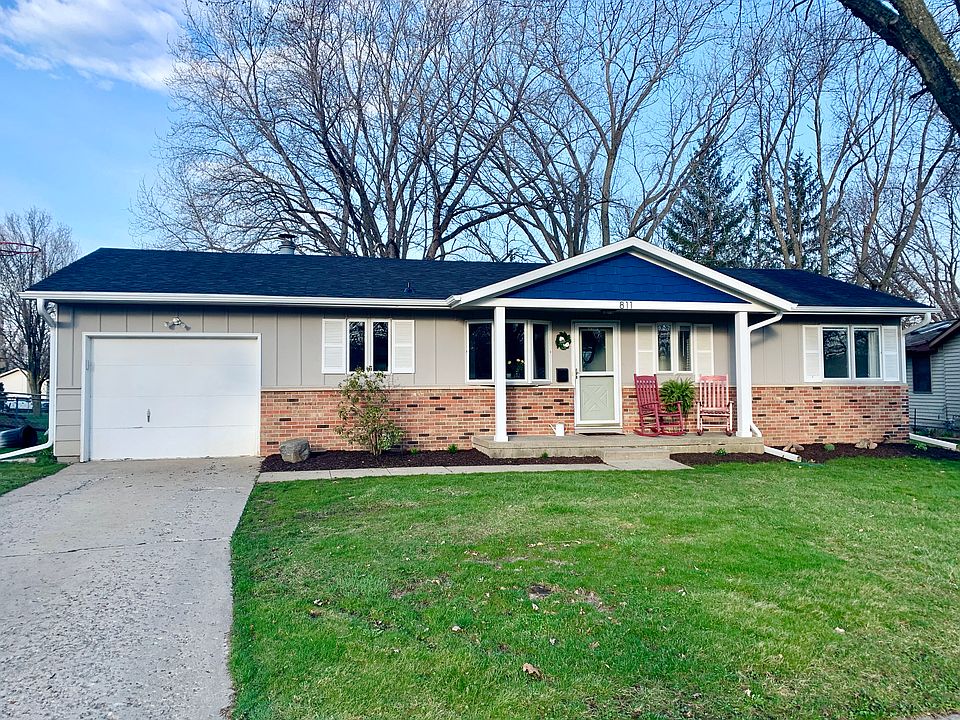  - 811 Arizona Ave, Ames -