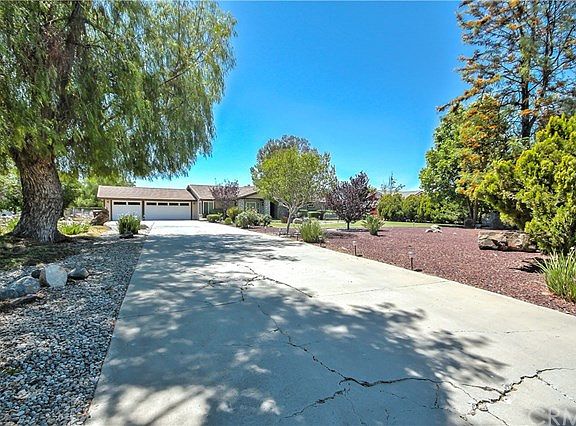 2nd image of 28835 Broken Arrow Cir