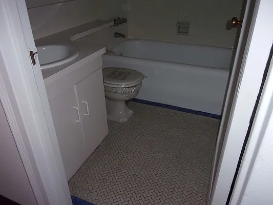 Rented by Carlyle Property Management | media 10