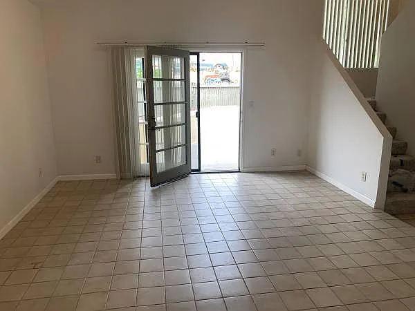856 Valley Ave — Photo 8