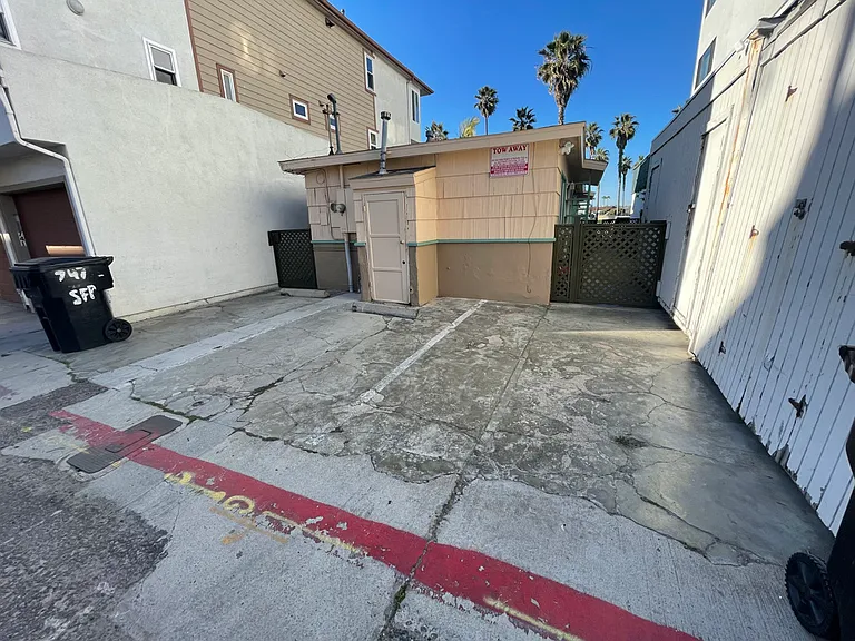 747 San Fernando Pl — Photo 13
