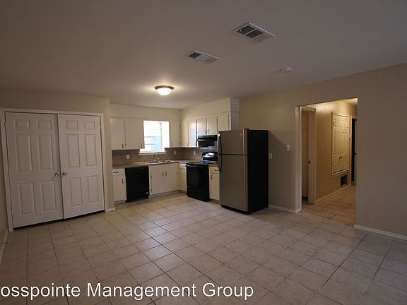 4th image of 11101 Ingram St APT 17