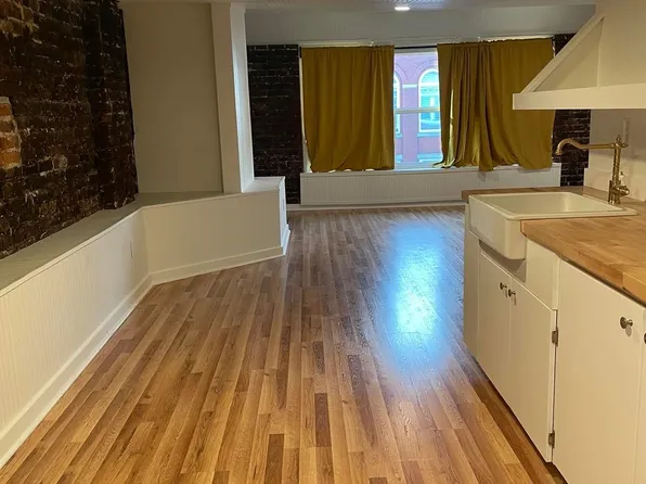 119 W Main St #L, Charlottesville, VA 22902