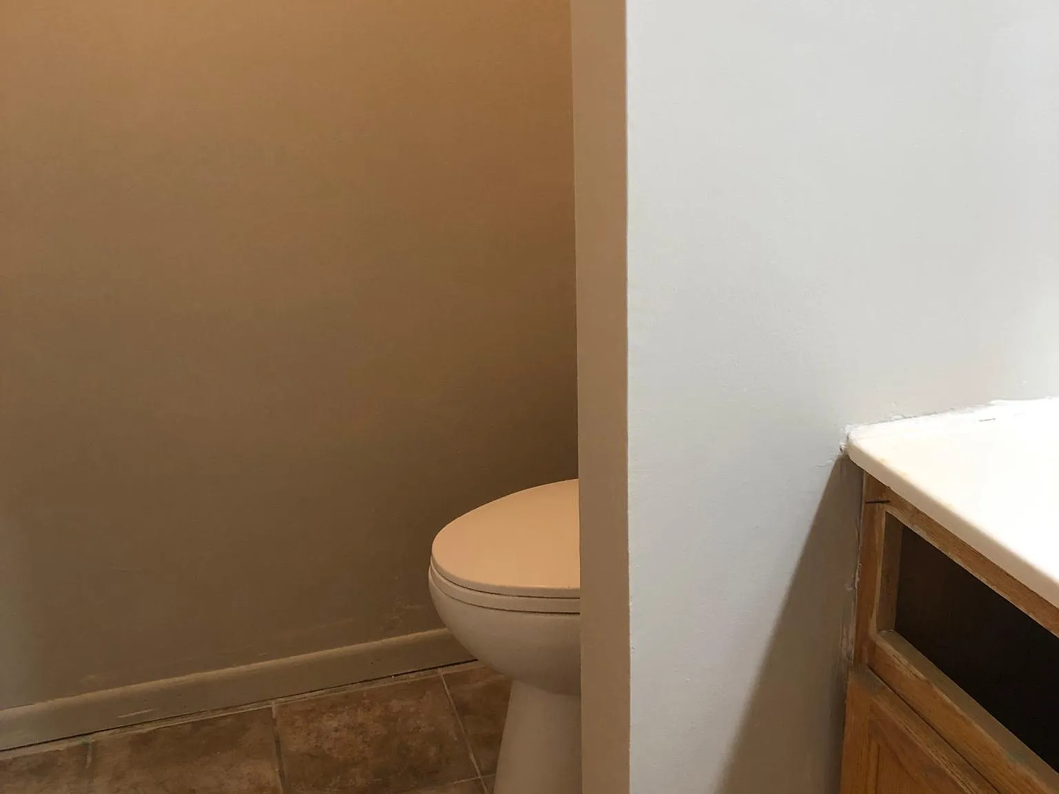 4 bed, 1.5 bath, 1500 sqft, $2,000 — Photo 2