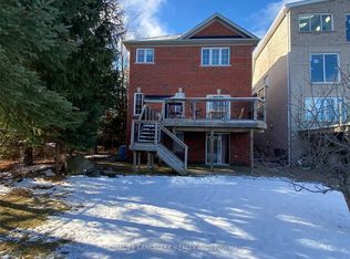 32 Escapade Dr, Richmond Hill, ON L4E 4X7