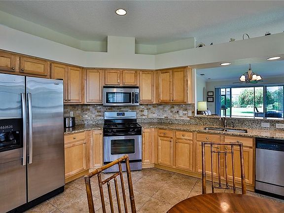 5th image of 8837 Bridgeport Bay Cir