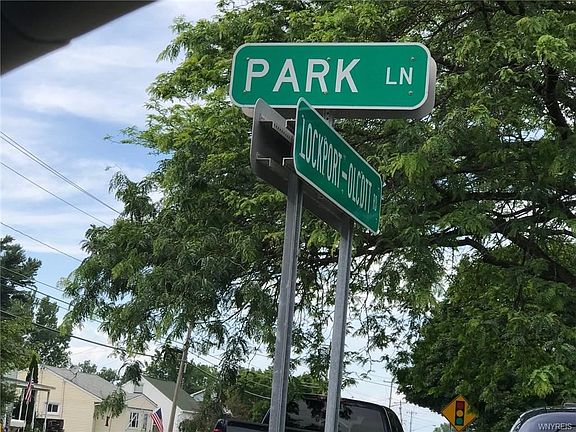 2nd image of 5972 Park Ln
