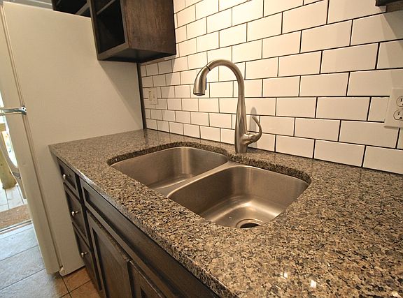 5th image of 815-817 E 42nd St #2E