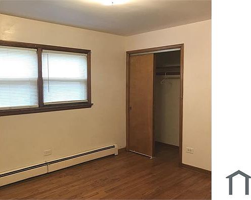 5th image of 10201 S Avenue M #1