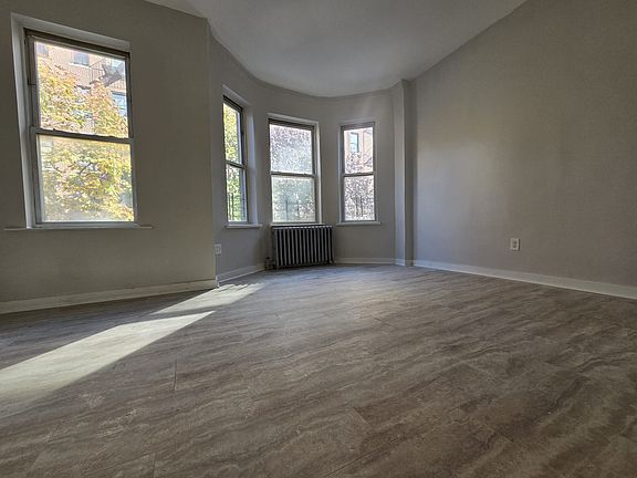 2nd image of 788 Garden St #1
