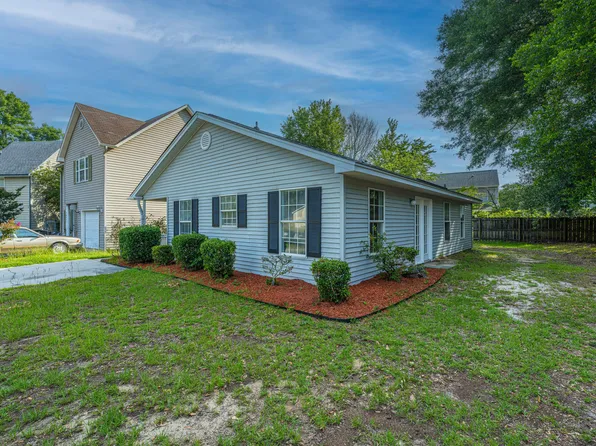 1437 Swamp Angel Ct, Charleston, SC 29412