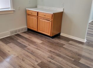 1230 Madison Ave, South Milwaukee, WI 53172