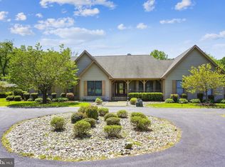 300 Wye Harbor Dr, Queenstown, MD 21658