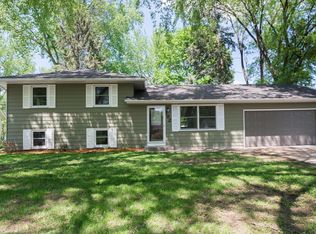 192 Spruce Dr, Apple Valley, MN 55124