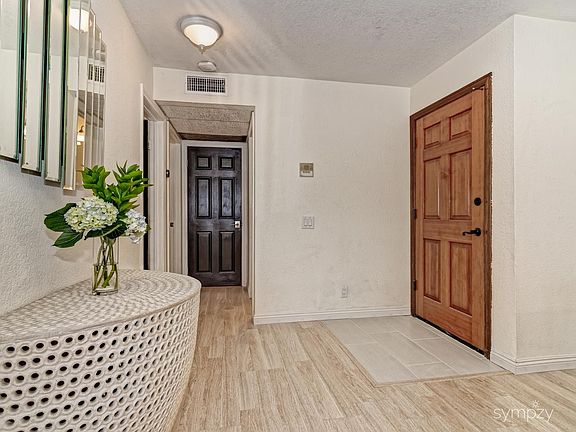 hallway closet, Nest systems
