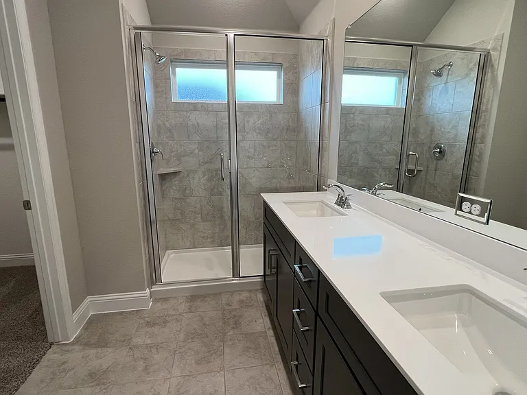 725 Amalfi Way — Photo 9