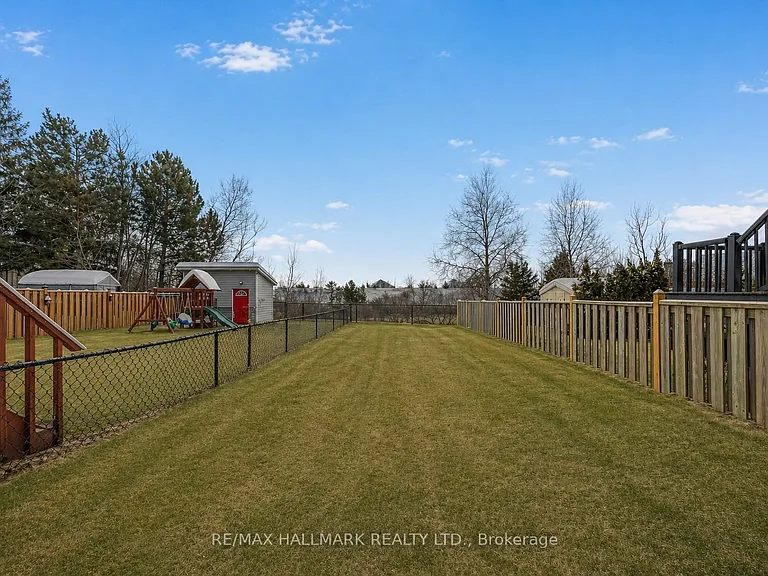 19 Parktree Dr — Photo 23
