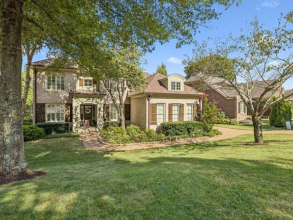 3rd image of 190 Azalea Ln