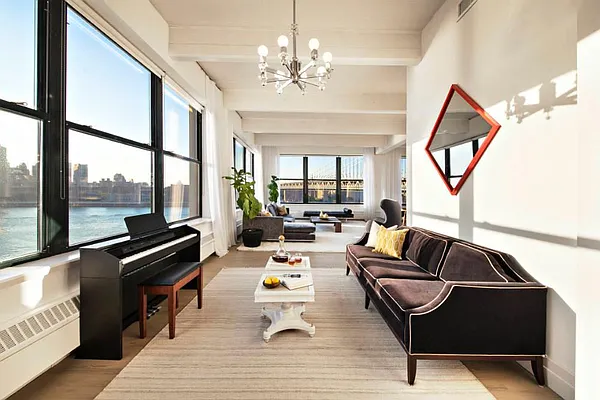 Sold by Town Residential | media 4