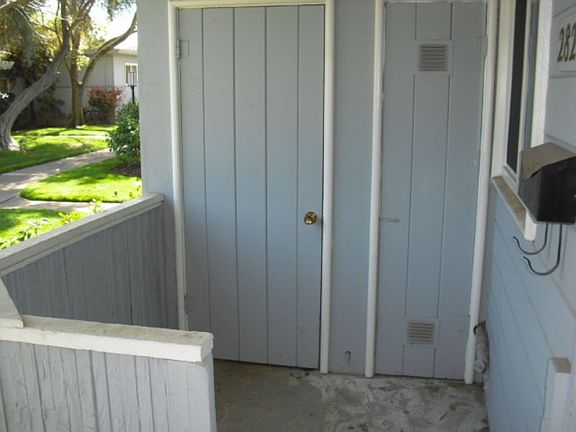 3rd image of 2821 Santa Paula Ct