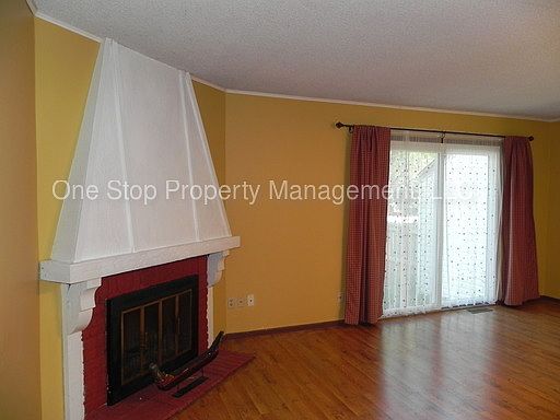 3rd image of 11838 E 59th Ter
