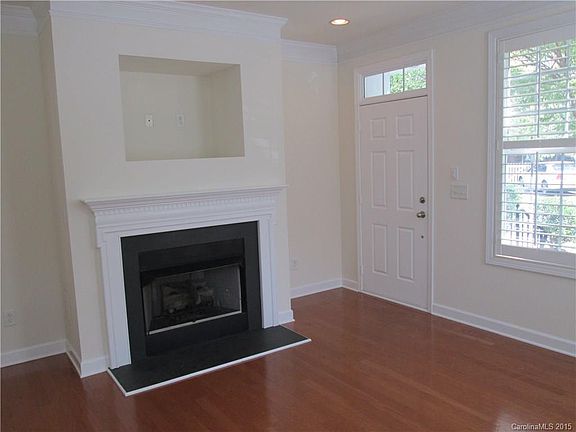 3rd image of 110 Stanton Ln #21