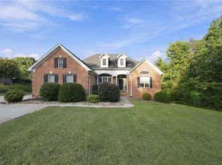 2929 Durham St, Burlington, NC 27217