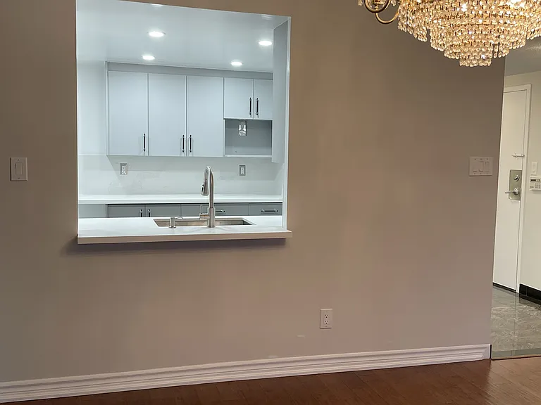 5785 Yonge St #207 — Photo 6