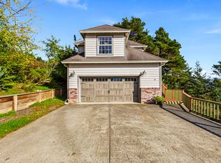 85 Blue Lake Blvd, Blue Lake, CA 95525