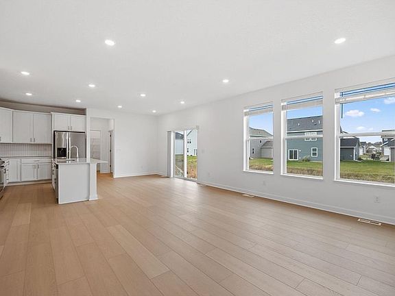 3rd image of 18348 Gladhurst Ln #A