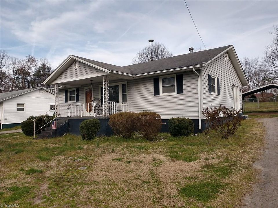 1st image of 514 Sands Cir