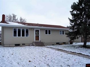 1322 N Jefferson St, New Ulm, MN 56073