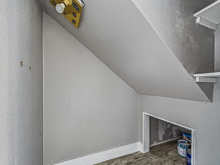 830 Threadneedle St #240 — Photo 17