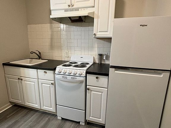 2nd image of 516 Carothers Ave #1C