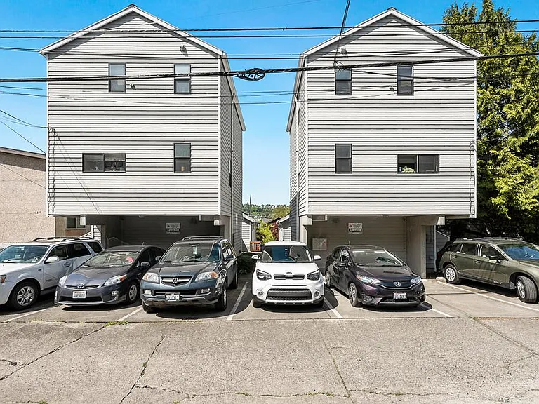 2216 Minor Ave E #2216A — Photo 10