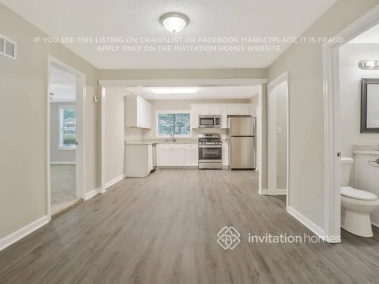1816 Waldrep Cir SE — Photo 9
